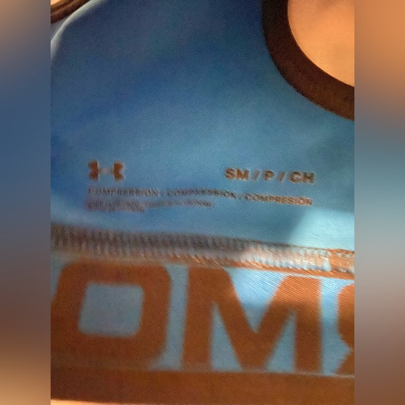 Under Armour Sz Small Padded Printed Compression Active Bra - Picture 2 of 3